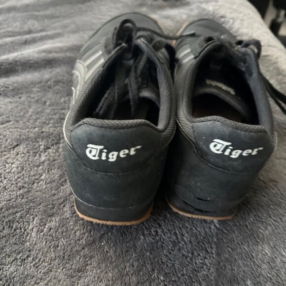 Black Onitsuka Tiger - Picture 1 of 4